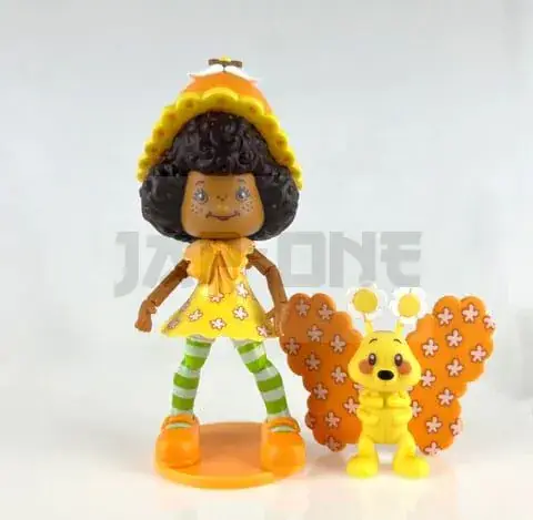 Charlotte Aux Fraises Figurine Orange Blossom Acheter En Ligne